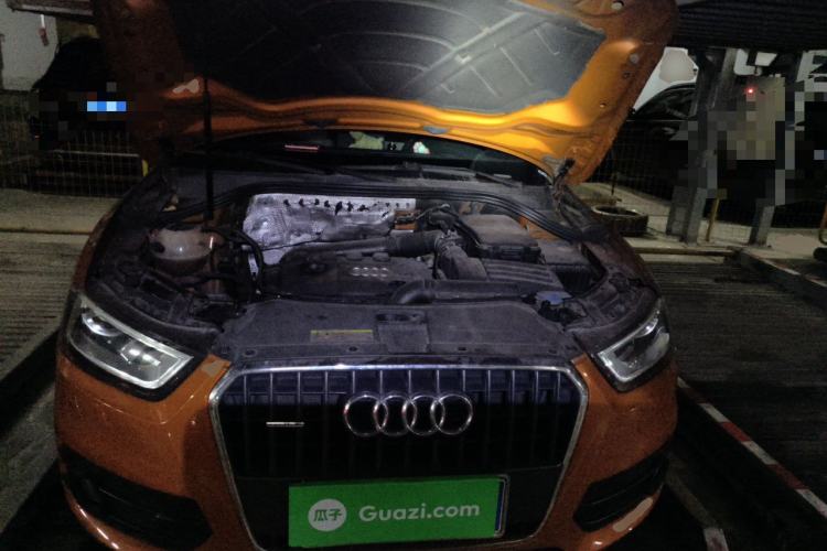 Used Audi Q3 2012 35 TFSI quattro Comfort Model Engine Bay