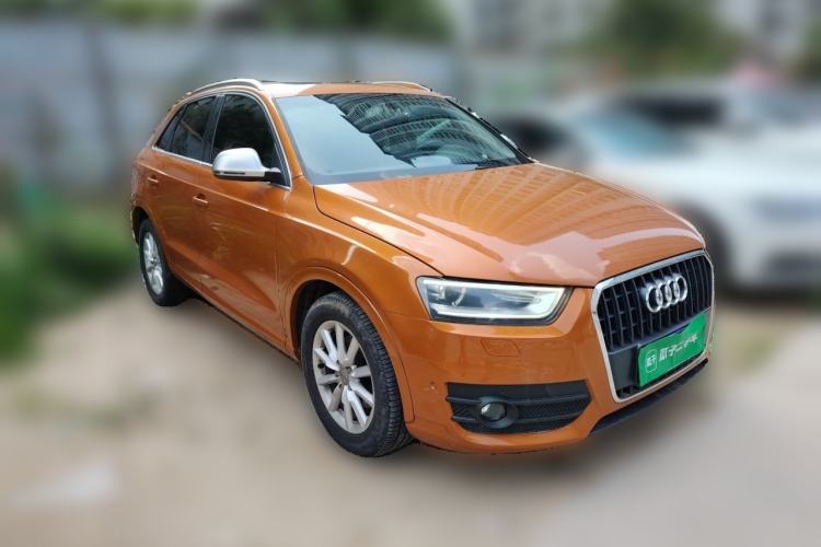 Used Audi Q3 2012 35 TFSI quattro Comfort Model Front Right 45 Deg