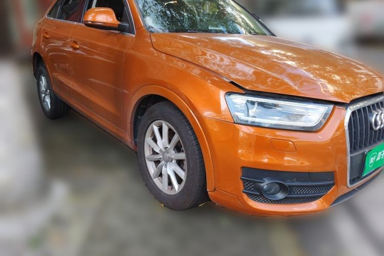 Used Audi Q3 2012 35 TFSI quattro Comfort Model Front Right 45 Deg