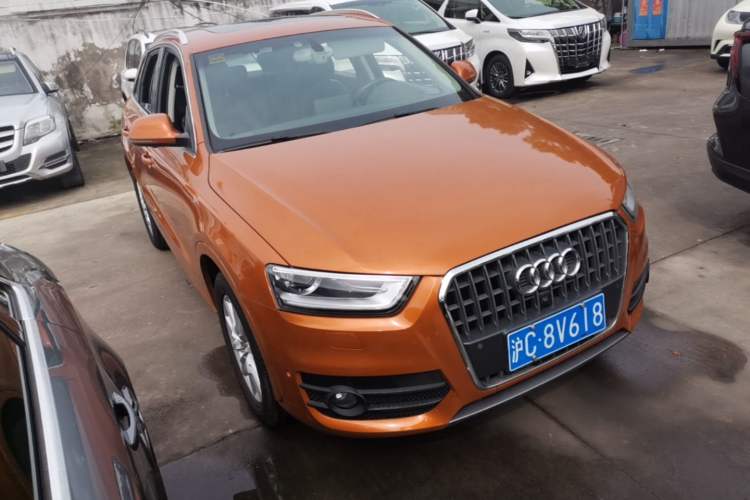 Used Audi Q3 2012 35 TFSI quattro Comfort Model Front Right 45 Deg
