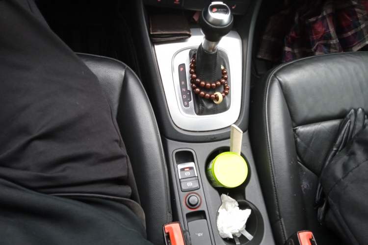 Used Audi Q3 2012 35 TFSI quattro Comfort Model Gear Lever