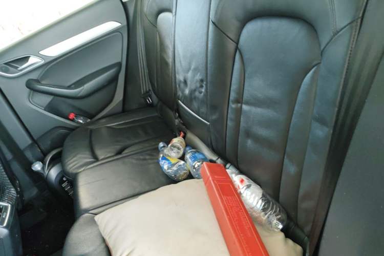 Used Audi Q3 2012 35 TFSI quattro Comfort Model Left Rear Seat