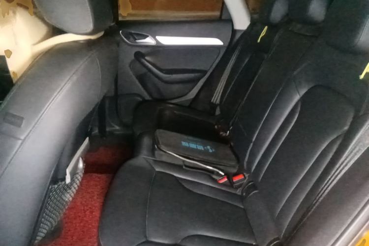 Used Audi Q3 2012 35 TFSI quattro Comfort Model Left Rear Seat