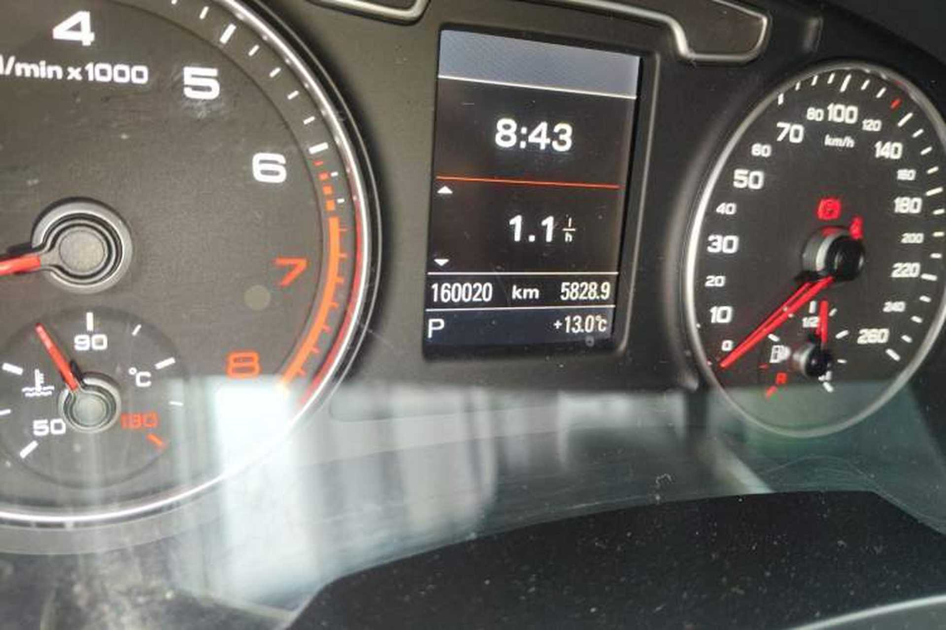 Used Audi Q3 2012 35 TFSI quattro Comfort Model Odometer Close Up