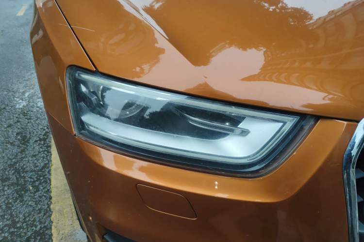 Used Audi Q3 2012 35 TFSI quattro Comfort Model Right Front Headlight