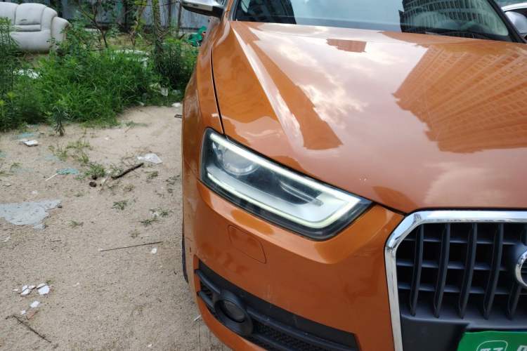 Used Audi Q3 2012 35 TFSI quattro Comfort Model Right Front Headlight