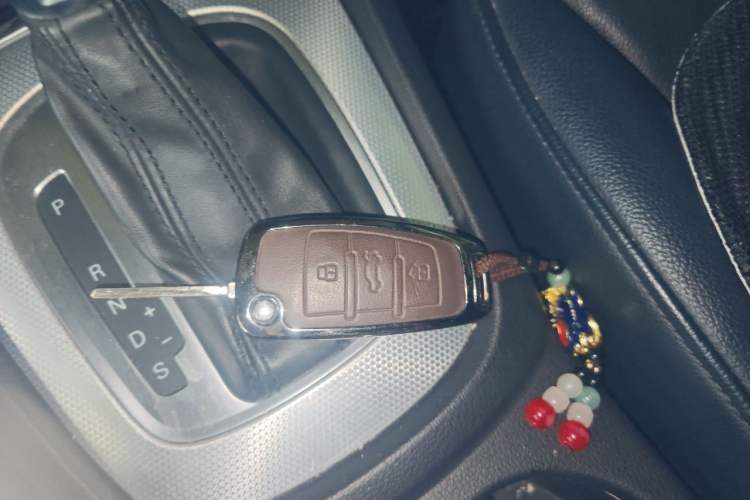 Used Audi Q3 2012 35 TFSI quattro Comfort Model Vehicle Key