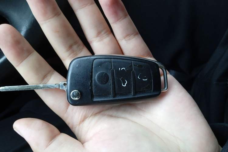 Used Audi Q3 2012 35 TFSI quattro Comfort Model Vehicle Key