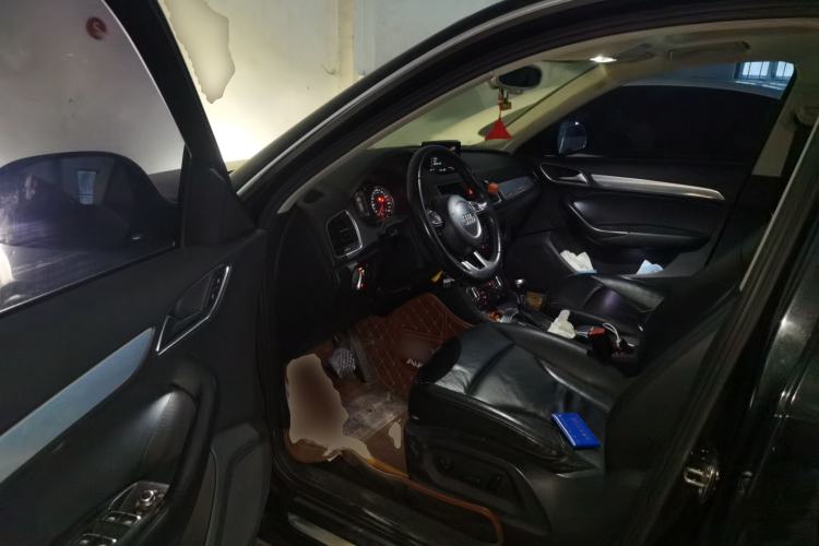 Used Audi Q3 2013 35 TFSI quattro Technology Edition Driver Seat