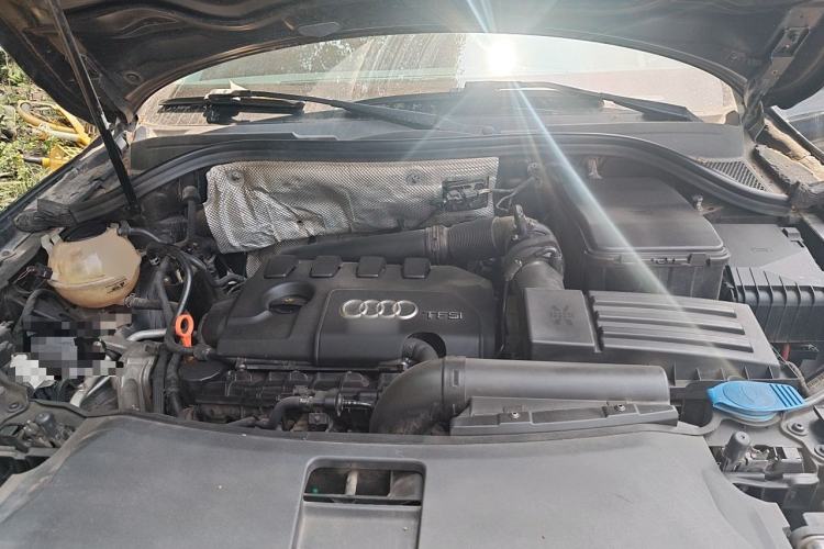 Used Audi Q3 2013 35 TFSI quattro Technology Edition Engine Bay