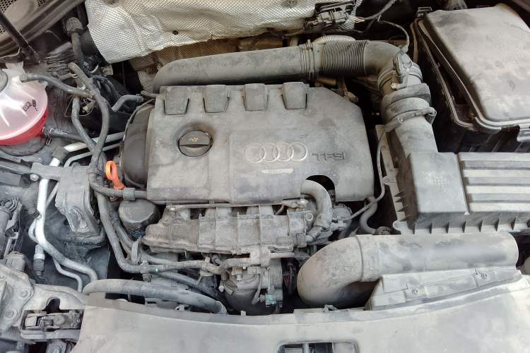 Used Audi Q3 2013 35 TFSI quattro Technology Edition Engine Bay