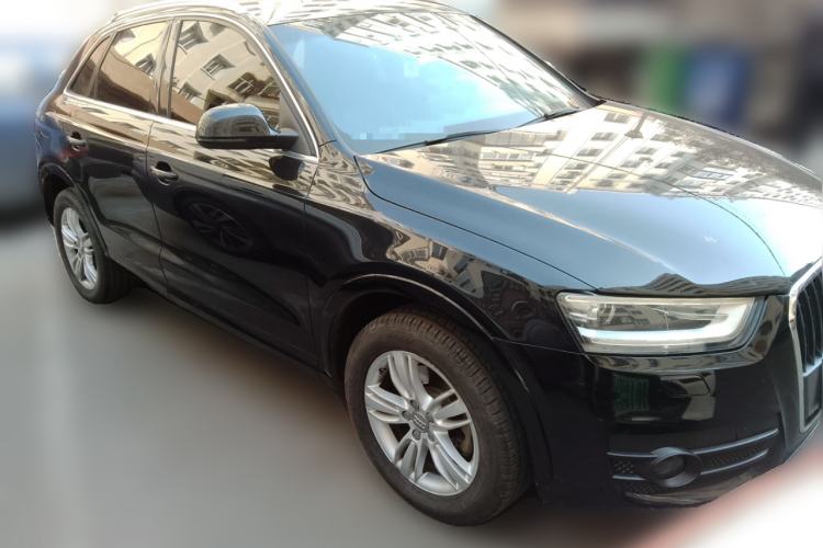 Used Audi Q3 2013 35 TFSI quattro Technology Edition Front Right 45 Deg