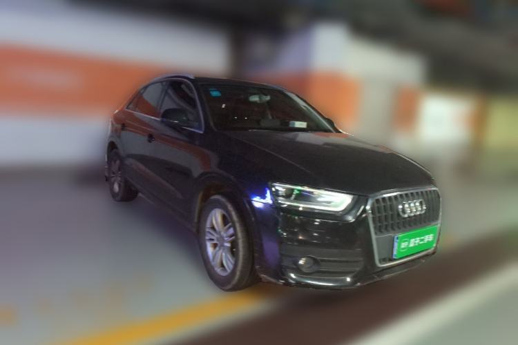 Used Audi Q3 2013 35 TFSI quattro Comfort Model Front Right 45 Deg