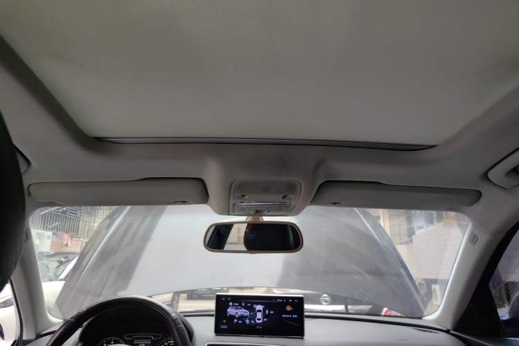 Used Audi Q3 2013 35 TFSI quattro Technology Edition Headliner