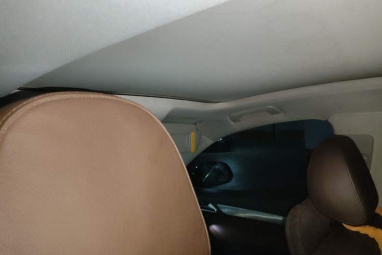 Used Audi Q3 2013 35 TFSI quattro Technology Edition Headliner