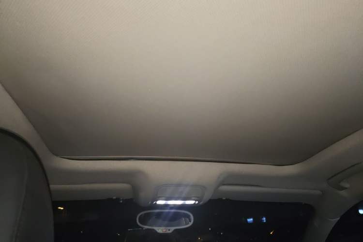 Used Audi Q3 2013 35 TFSI Ambition Edition Headliner