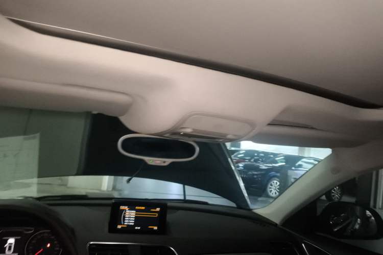 Used Audi Q3 2013 35 TFSI Ambition Edition Headliner