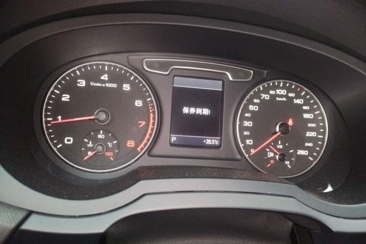 Used Audi Q3 2013 40 TFSI quattro Luxury Model Instrument Cluster