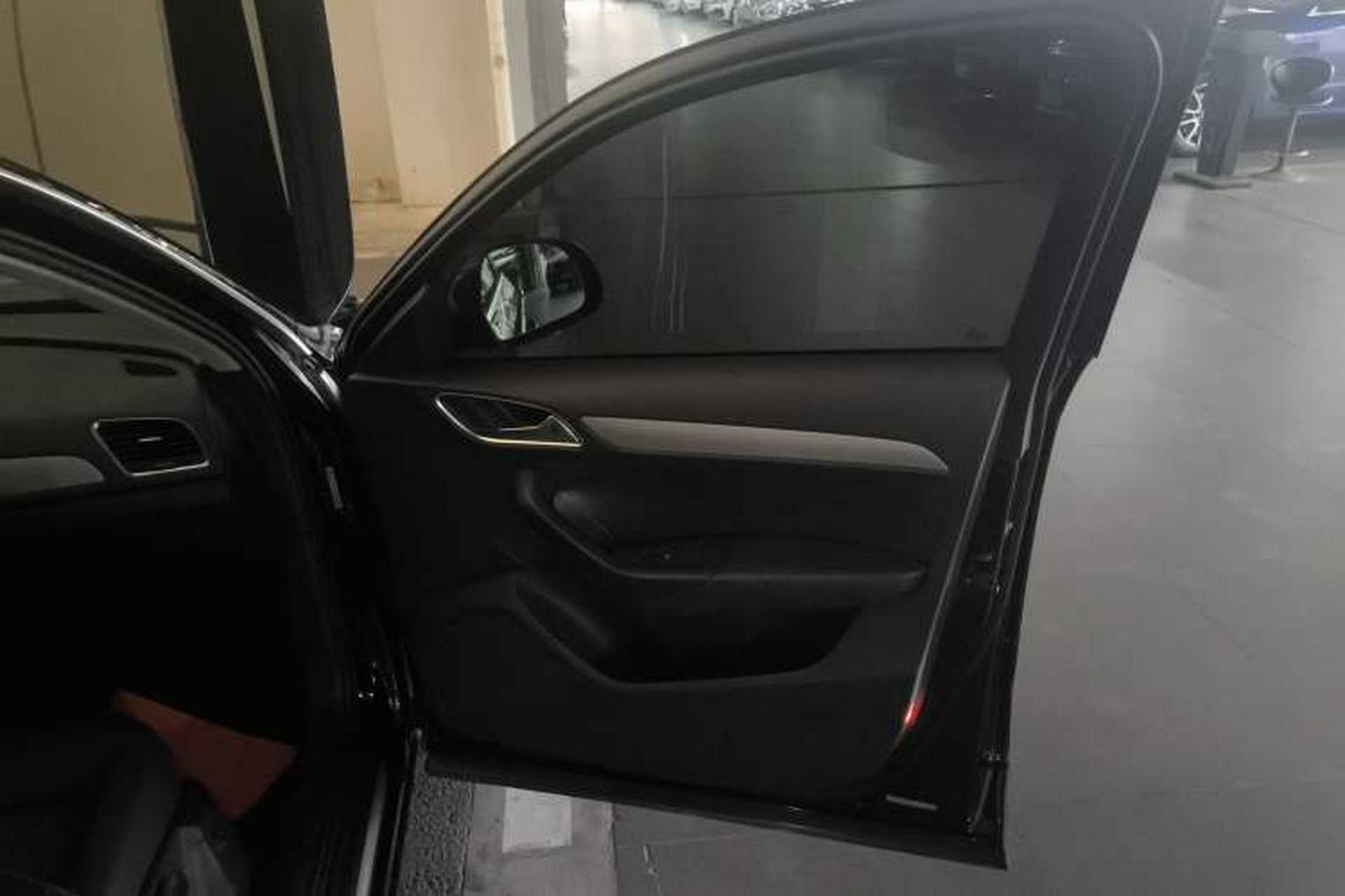Used Audi Q3 2013 35 TFSI Ambition Edition Interior 5