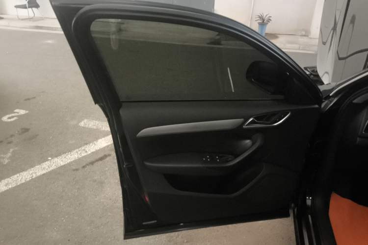 Used Audi Q3 2013 35 TFSI Ambition Edition Interior 7