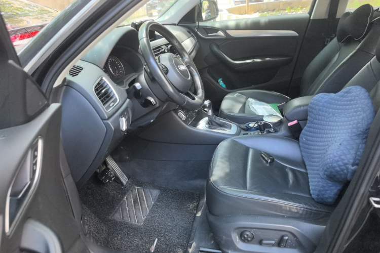 Used Audi Q3 2013 35 TFSI Comfort Model Left Front Seat