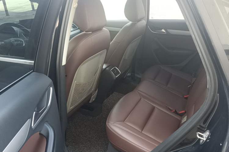 Used Audi Q3 2013 35 TFSI Ambition Edition Left Rear Seat