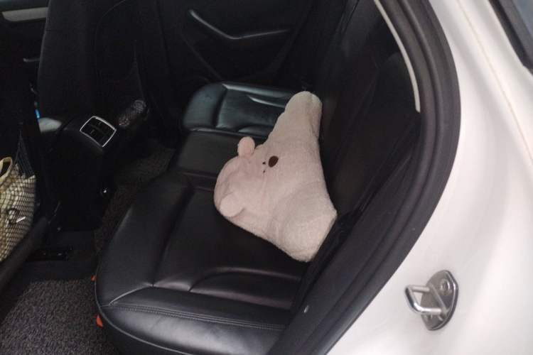 Used Audi Q3 2013 40 TFSI quattro Luxury Model Left Rear Seat