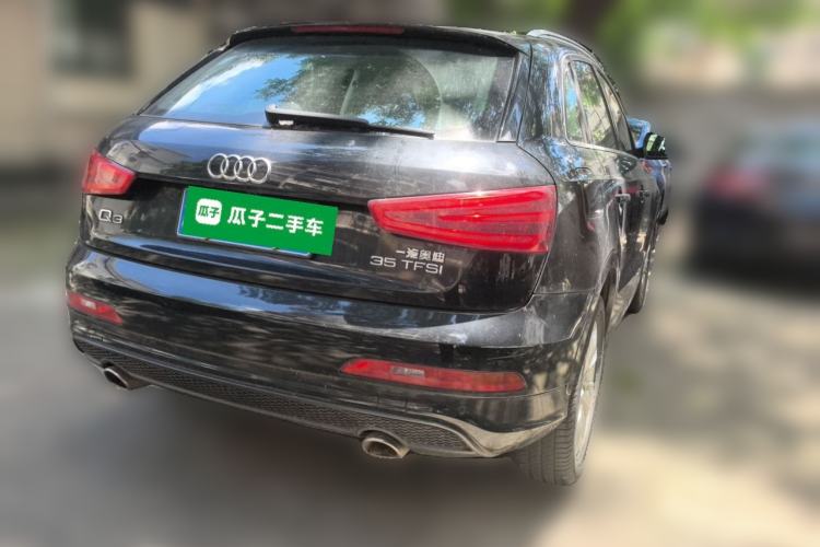 Used Audi Q3 2013 35 TFSI Comfort Model Rear Right 45 Deg