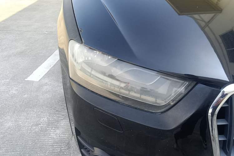 Used Audi Q3 2013 35 TFSI Ambition Edition Right Front Headlight