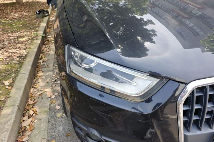 Used Audi Q3 2013 35 TFSI quattro Technology Edition Right Front Headlight