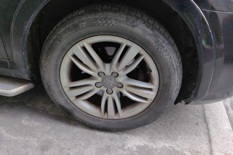 Used Audi Q3 2013 35 TFSI quattro Technology Edition Right Front Wheel Hub