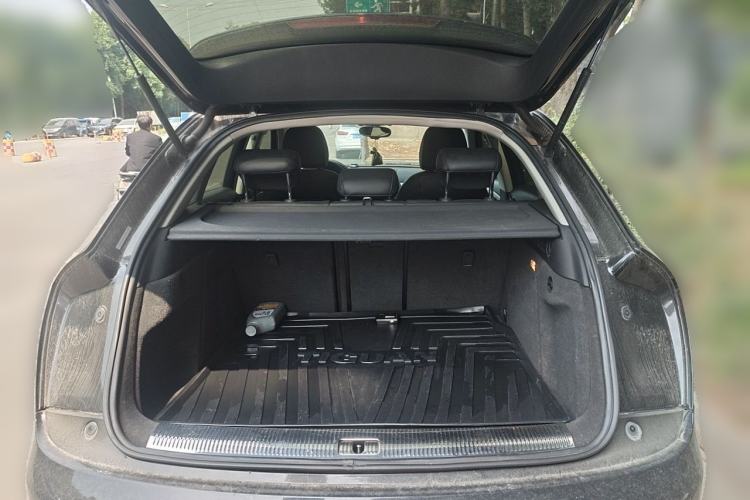 Used Audi Q3 2013 35 TFSI quattro Technology Edition Trunk