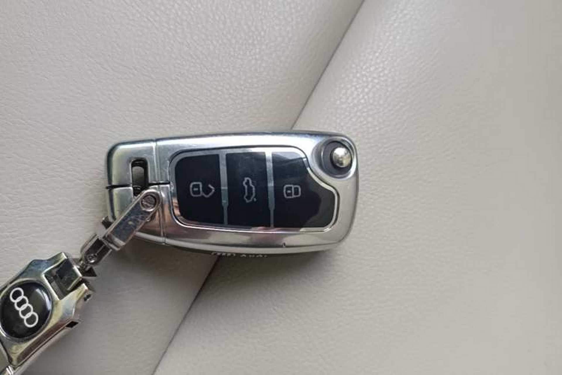Used Audi Q3 2013 35 TFSI Ambition Edition Vehicle Key