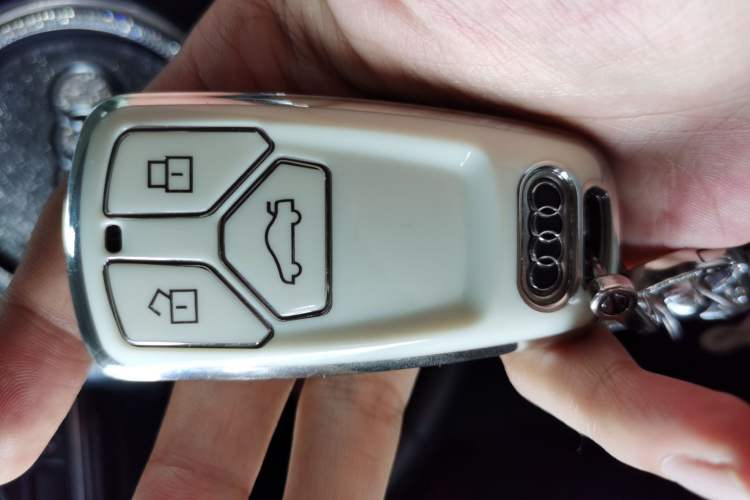 Used Audi Q3 2013 35 TFSI quattro Technology Edition Vehicle Key