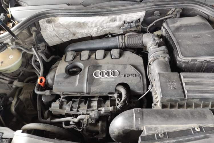 Used Audi Q3 2013 35 TFSI quattro Technology Edition Engine Bay