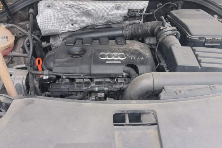 Used Audi Q3 2013 35 TFSI Comfort Model Engine Bay