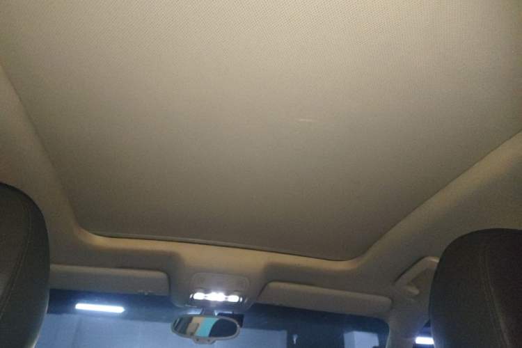 Used Audi Q3 2013 35 TFSI quattro Comfort Model Headliner