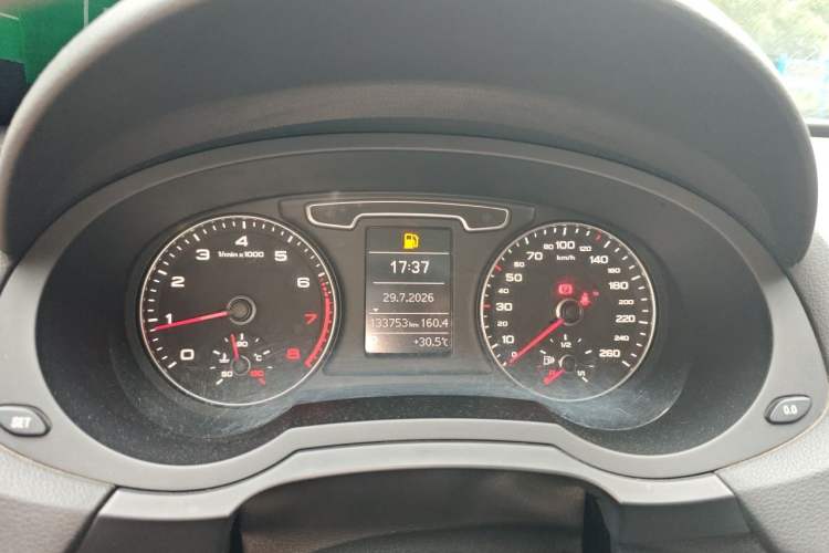 Used Audi Q3 2013 35 TFSI Comfort Model Instrument Cluster