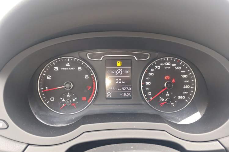 Used Audi Q3 2013 35 TFSI Comfort Model Instrument Cluster