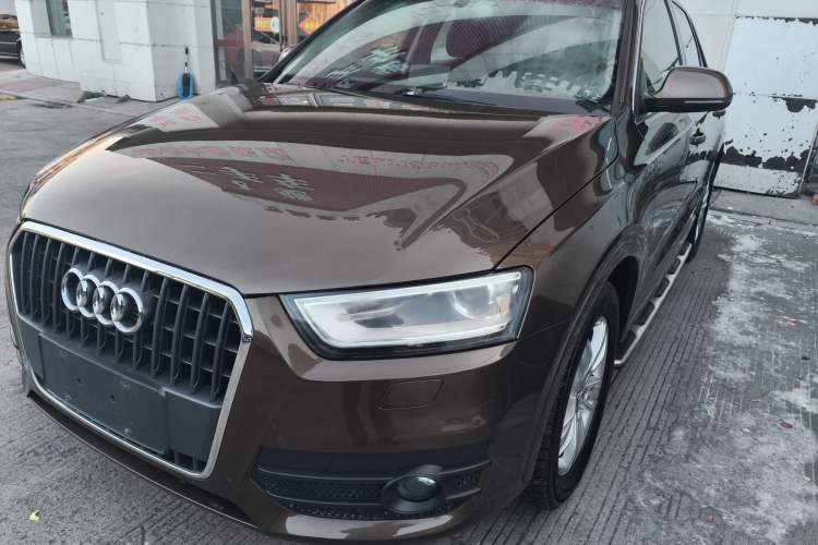 Used Audi Q3 2013 35 TFSI Comfort Model Left Front Headlight