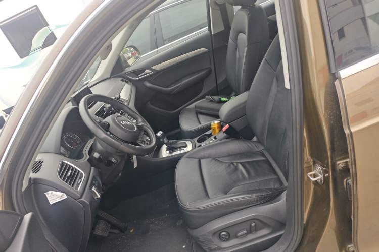 Used Audi Q3 2013 35 TFSI Comfort Model Left Front Seat