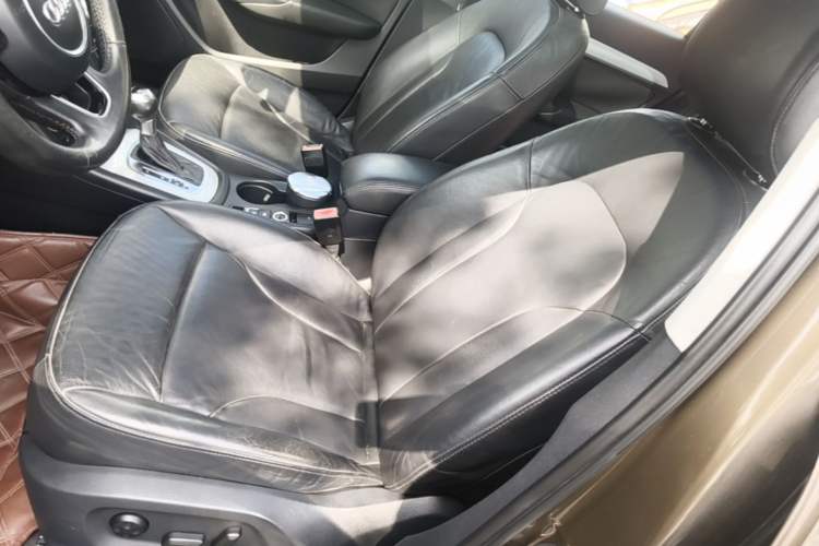 Used Audi Q3 2013 35 TFSI quattro Technology Edition Left Front Seat
