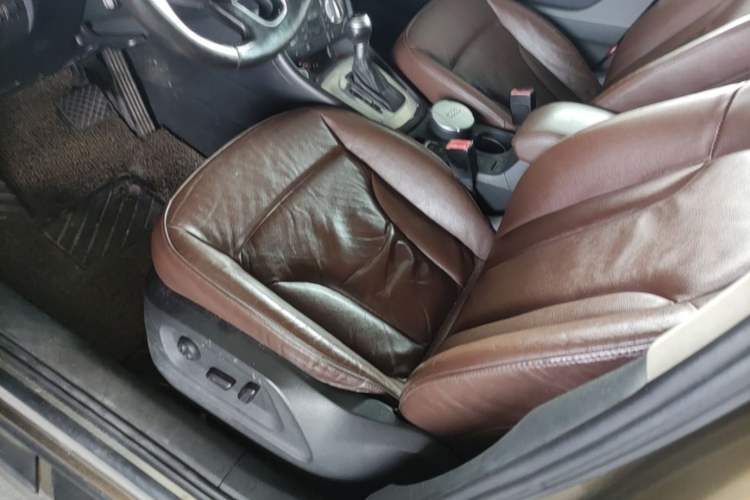 Used Audi Q3 2013 35 TFSI quattro Technology Edition Left Front Seat