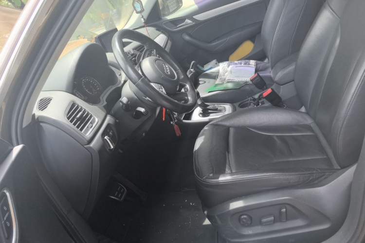 Used Audi Q3 2013 35 TFSI Comfort Model Left Front Seat
