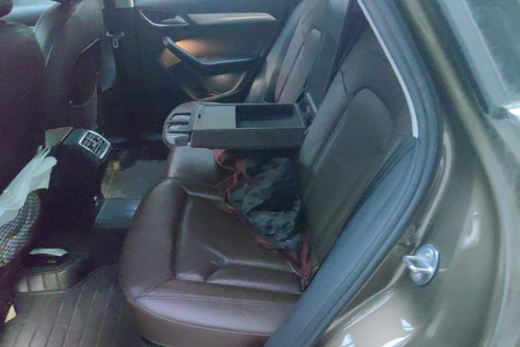 Used Audi Q3 2013 35 TFSI Comfort Model Left Rear Seat