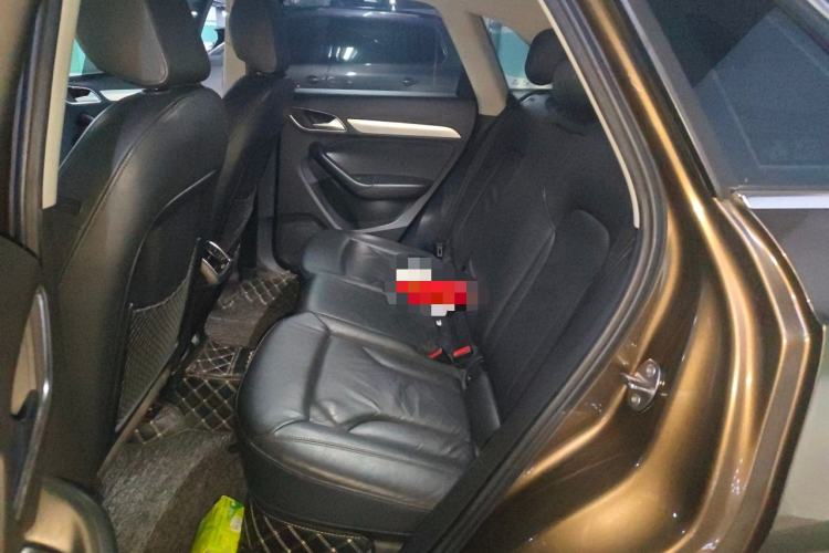 Used Audi Q3 2013 35 TFSI quattro Comfort Model Left Rear Seat