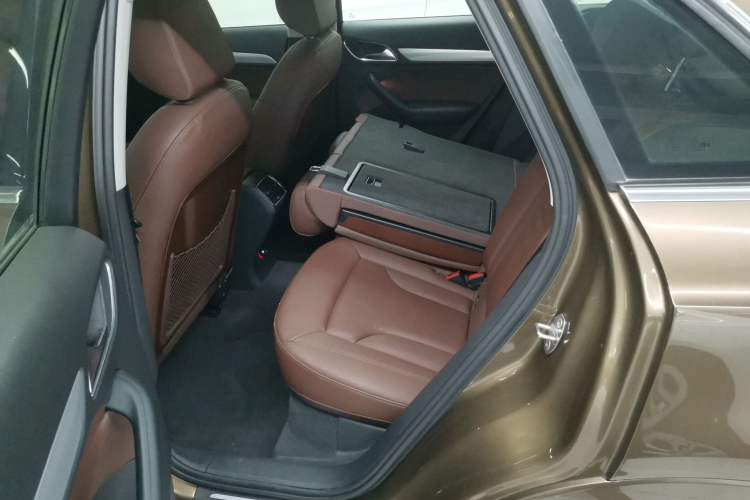 Used Audi Q3 2013 35 TFSI quattro Technology Edition Left Rear Seat