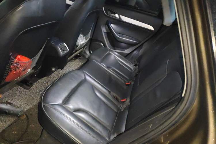 Used Audi Q3 2013 40 TFSI quattro Luxury Model Left Rear Seat