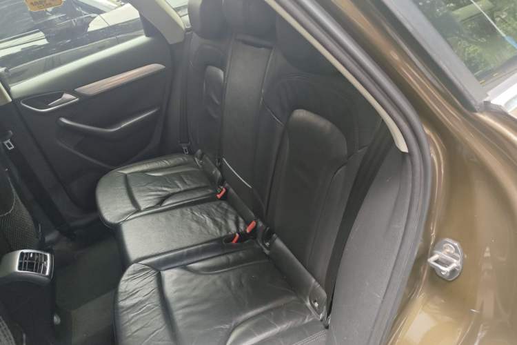 Used Audi Q3 2013 35 TFSI Comfort Model Left Rear Seat