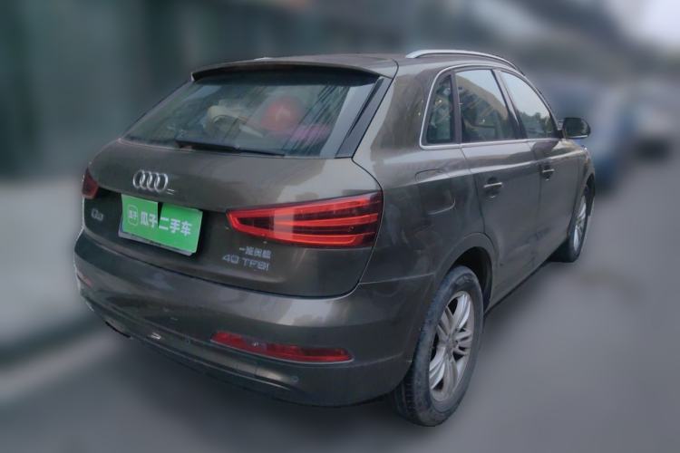 Used Audi Q3 2013 35 TFSI Comfort Model Rear Right 45 Deg